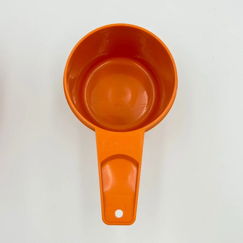 Tupperware Vintage Measuring Cups Set 2pc 1 Cup 2/3 Cup Orange MCM Made in USA